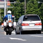 スピード違反の罰金や点数の一覧表！一発免停や免許取り消しになる速度は？