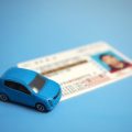 免許証の再発行手続きに必要な書類・手数料などのまとめ~再発行までの時間は?