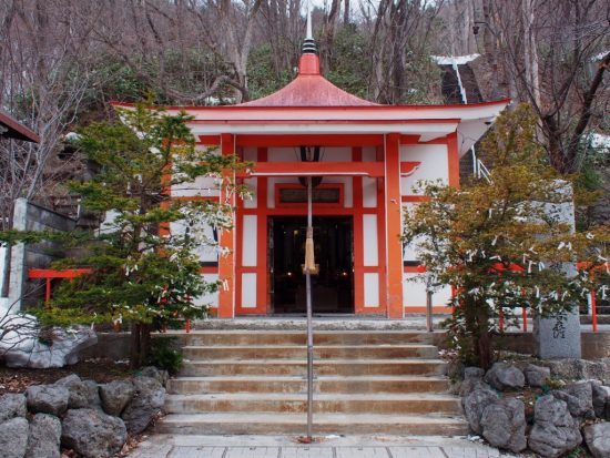 交通安全祈願のおすすめ寺 神社 関西 関東 九州など地域別の 車査定マニア