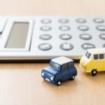 【事例サンプル付き】自動車の減価償却費の計算方法と仕訳の仕方