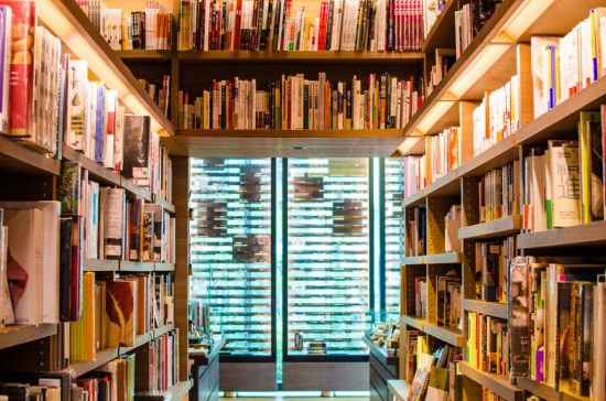 本屋の雑誌