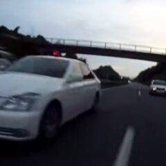 覆面パトカー